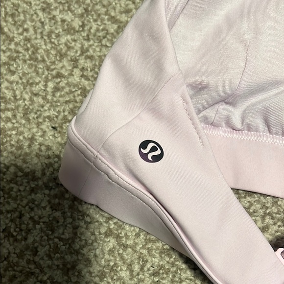 lululemon athletica Women's sports bra - Picture 5 of 6